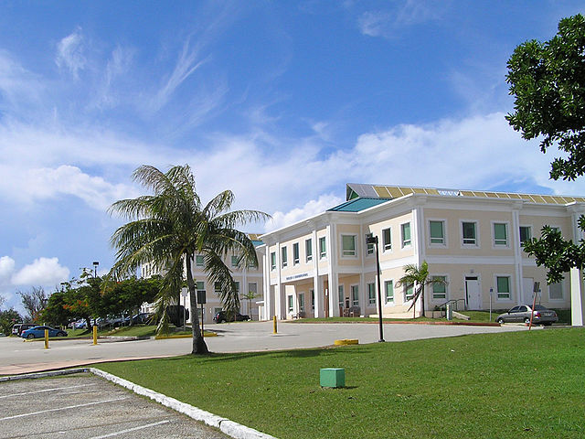 File:UOG campus.JPG