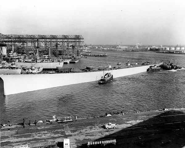 File:USSKentuckyBB-66.jpg
