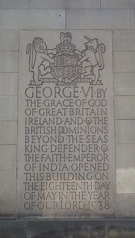 File:GeorgeVIManchesterCityHall20051020 CopyrightKaihsuTai.jpg