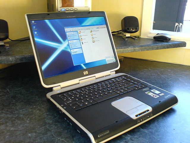 File:HPLaptopzv6000series.jpg