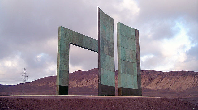 File:Hito al Tropico de Capricornio (2).jpg