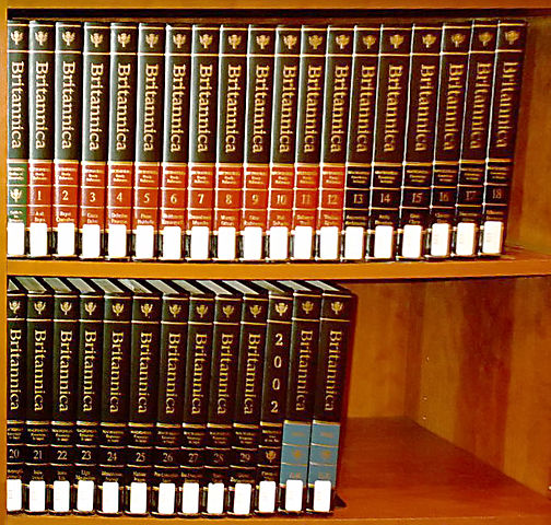 File:Encyclopaedia Britannica 15 with 2002.jpg