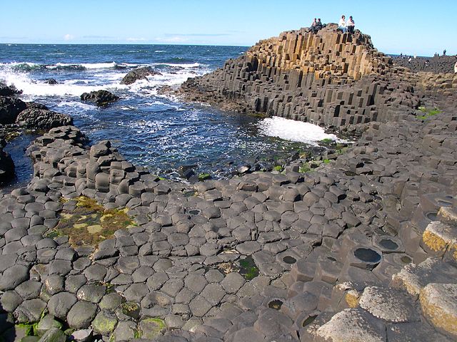 File:Causeway-code poet-4.jpg