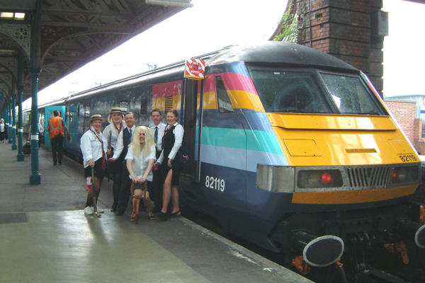 File:Rail-dvt-amoswolfe.jpg