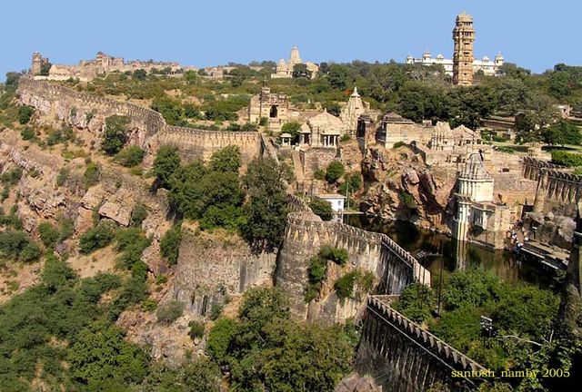 File:Chittorgarh Fort.jpg