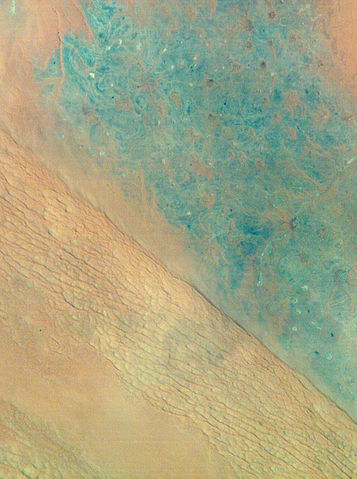 File:Al-Dahna.jpg