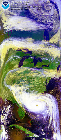 File:Hurac&aacute;n Hugo.jpg