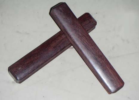 File:Claves.jpg