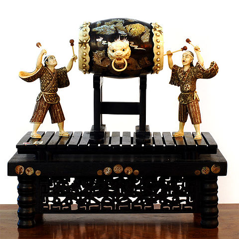 File:Mammoth ivory figurine drum.jpg
