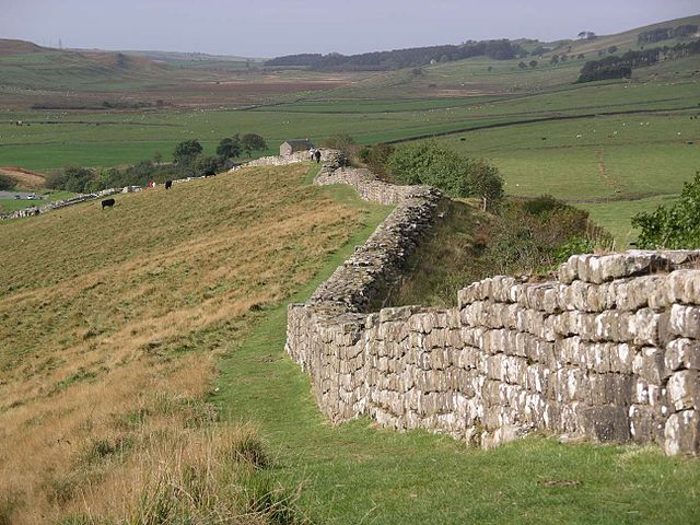 File:Hadrian's wall at Greenhead Lough.jpg