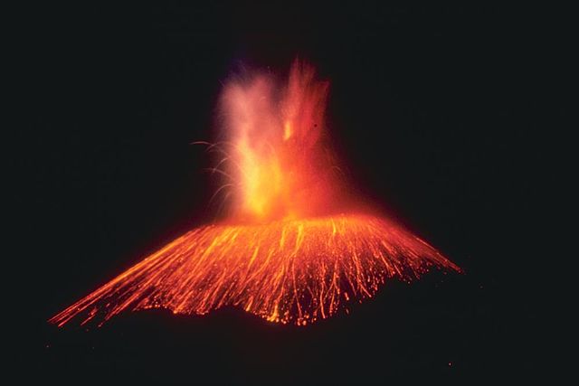 File:Paricutin 30 613.jpg