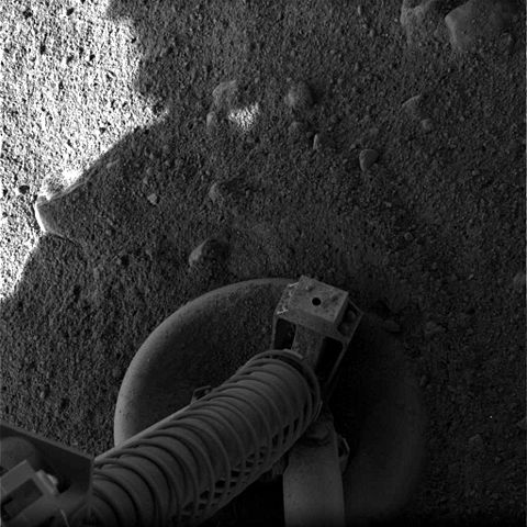 File:Phoenix mission landing.jpg