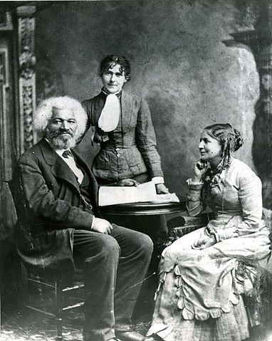 File:Douglass Helen Eva Frederick.jpg