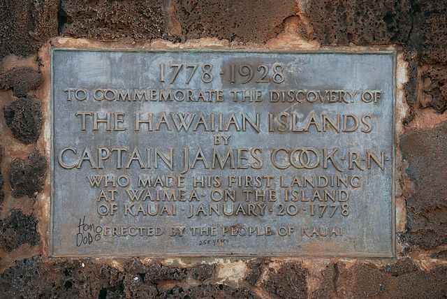 File:Captain Cook Memorial Waimea Hawaii.JPG