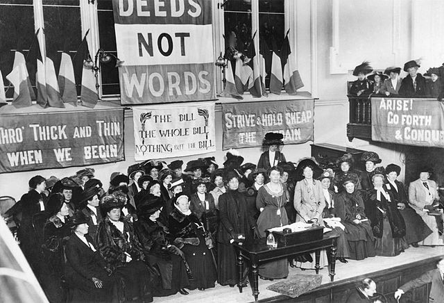 File:Suffragettes, England, 1908.JPG