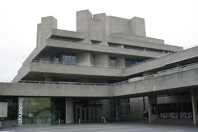 File:Royal National Theatre 1.jpg