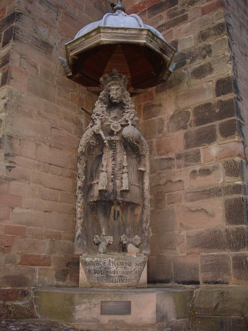File:CharlesIIstatue.jpg