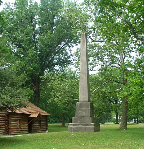 File:Gnadenhutten monument.JPG