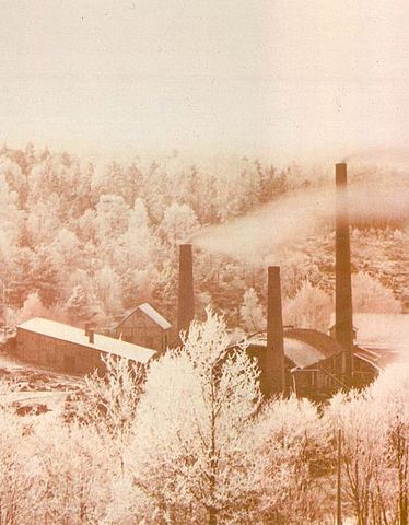 File:Acetic acid 1884 plant.jpg