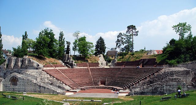 File:Theater Kaiseraugst.jpg