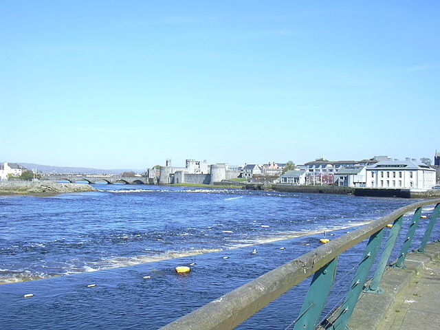 File:Shannon at Limerick.jpg