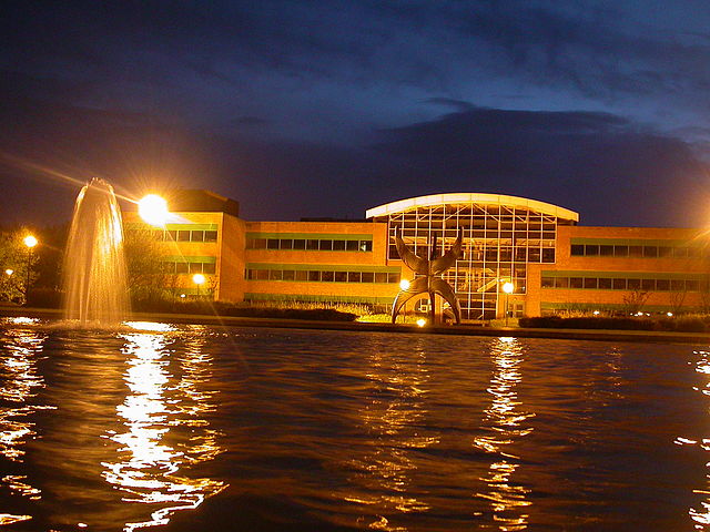 File:Ollscoil Luimni.JPG