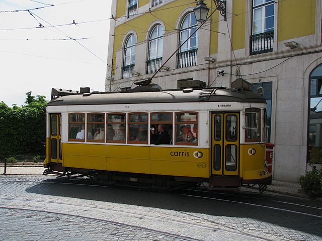File:Tram Lisbon 3.jpg