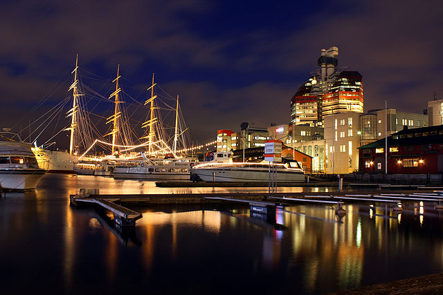 File:Lilla Bommen in Gothenburg.jpg