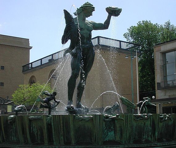 File:Carl Milles Poseidon 01.JPG