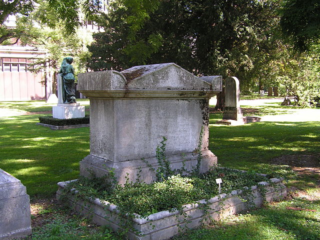 File:Davygrave.jpg