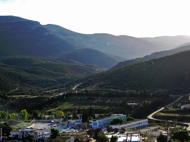 File:Hammam Essalhine Aquae Flaviane Khenchela Mont View 2.jpg