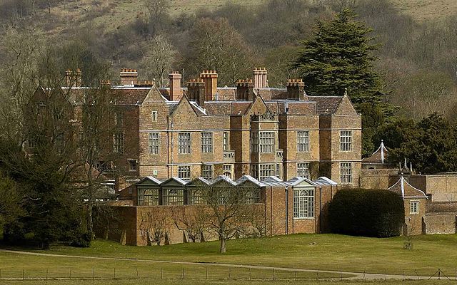 File:Chequers2.jpg