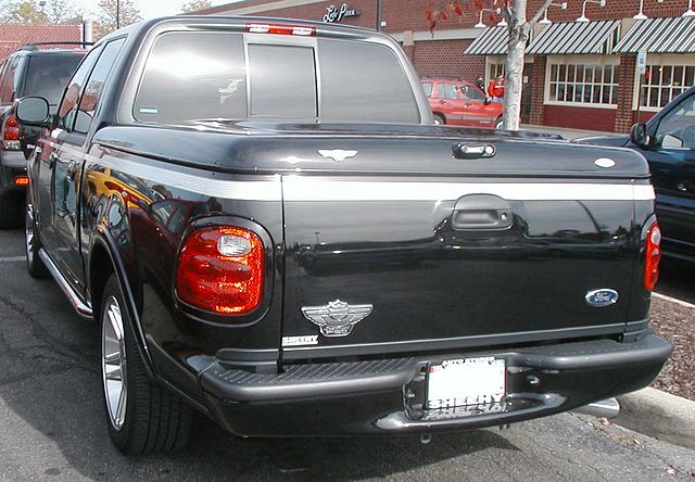 File:Ford-F150-Harley.jpg