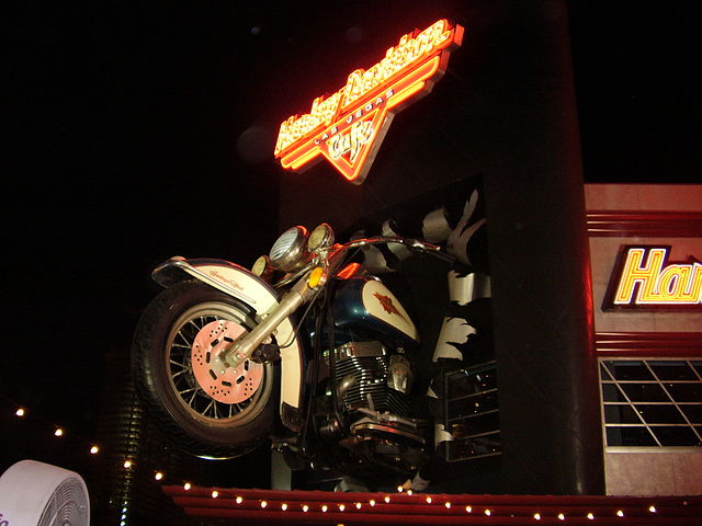 File:HarleyDavidsonCafeLV.jpg