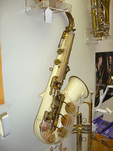 File:GraftonSax2.JPG
