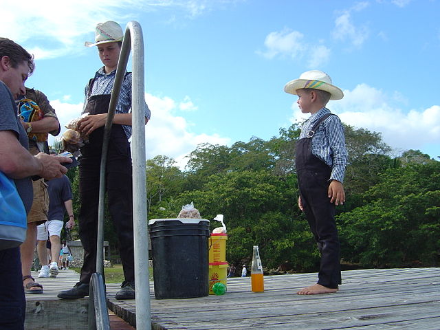 File:Menonite Children.JPG