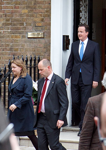 File:David Cameron St Stephen's Club 2.jpg