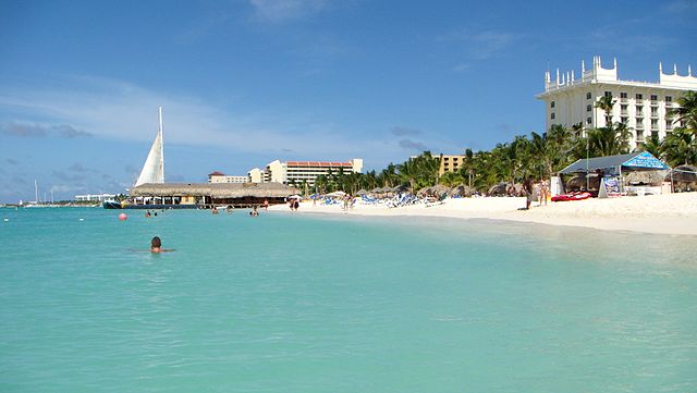 File:Aruba Palm Beach.JPG