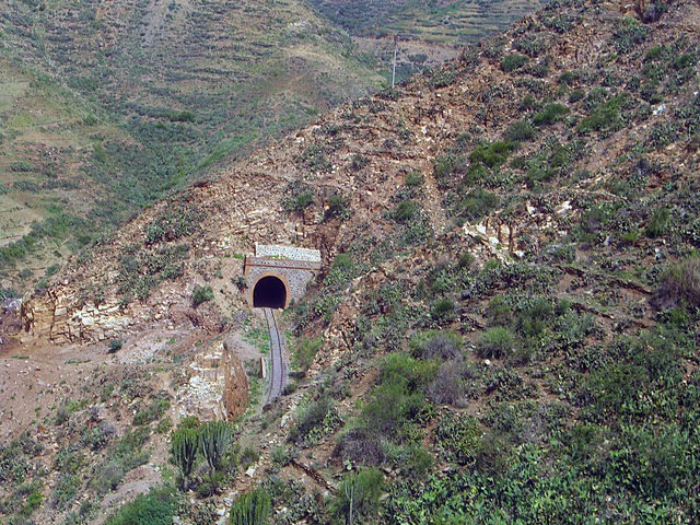 File:Eritrea Train Mountain Tunnel.jpg