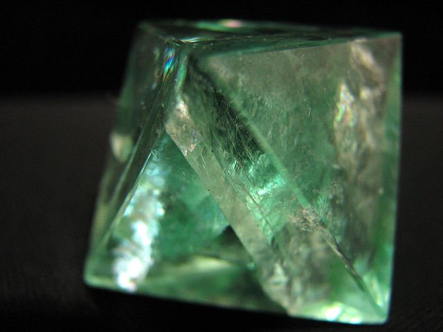 File:Fluorite octahedron.jpg