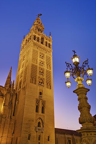 File:La Giralda, Seville, Spain - Sep 2009.jpg