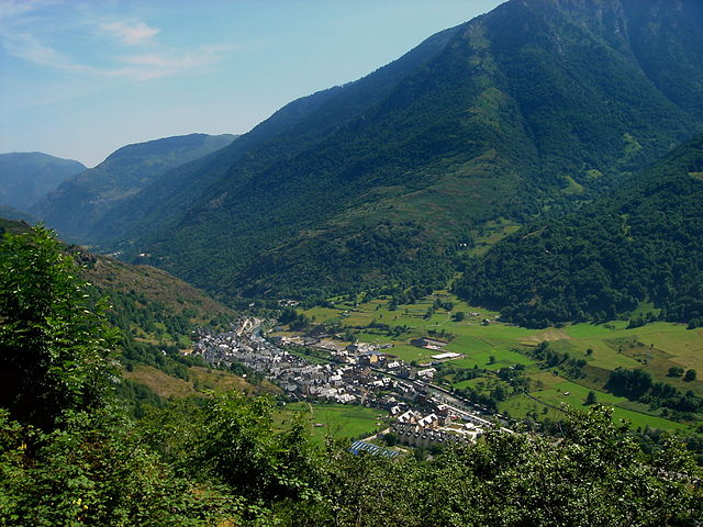 File:Boss&ograve;st.jpg