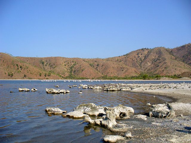 File:Tasitolu, Dili, East Timor (310331891).jpg
